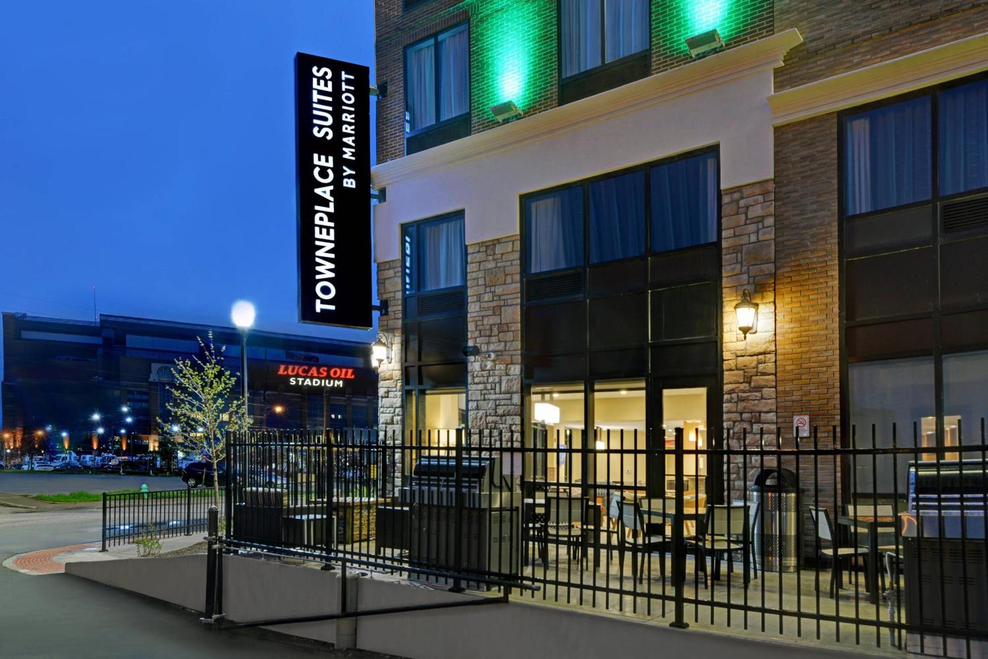 Towneplace Suites By Marriott Indianapolis Downtown Eksteriør billede